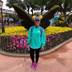 Meet your Posher, Victoria